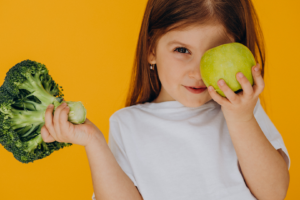 Por que os hábitos saudáveis devem começar já na infância?